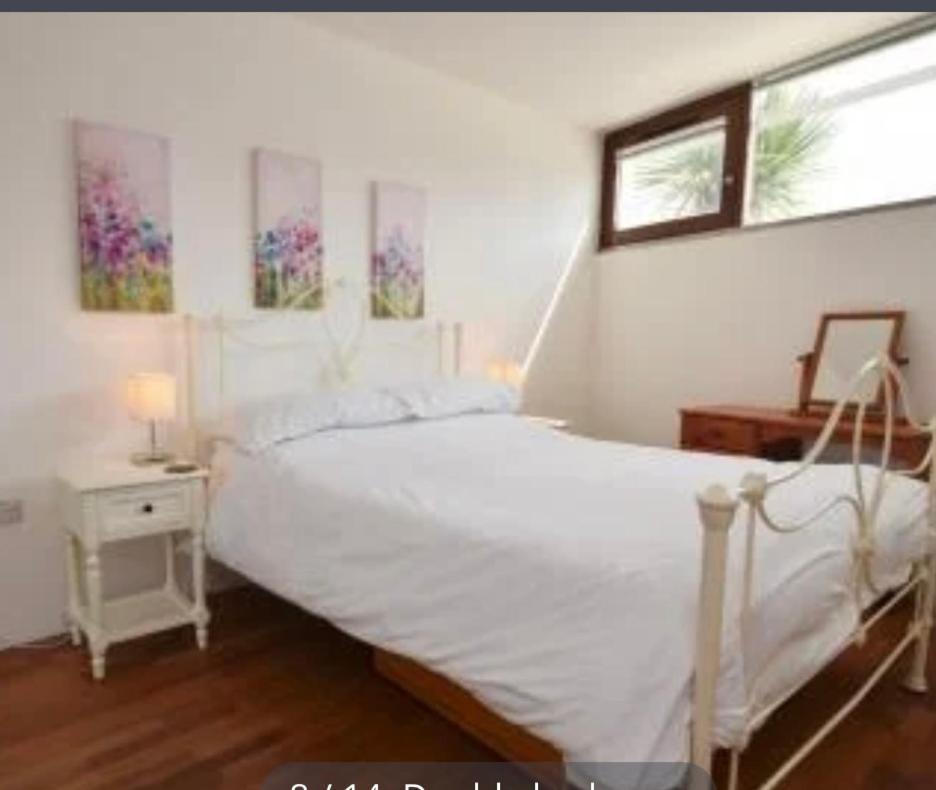 Westward Ho! Beachfront Luxury For 2 Bagian luar foto